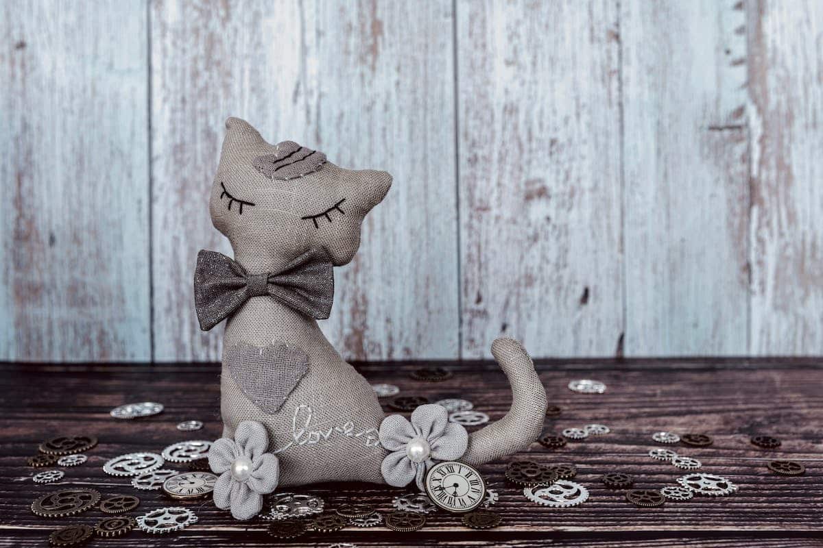 chat  jouet